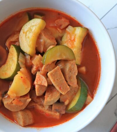 Esta é a sopa que eu faço sempre que tenho sobras de vegetais