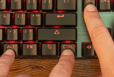 O Windows tem uma opção de reinicialização de emergência que você provavelmente não conhece e não estou falando de Ctrl+Alt+Del